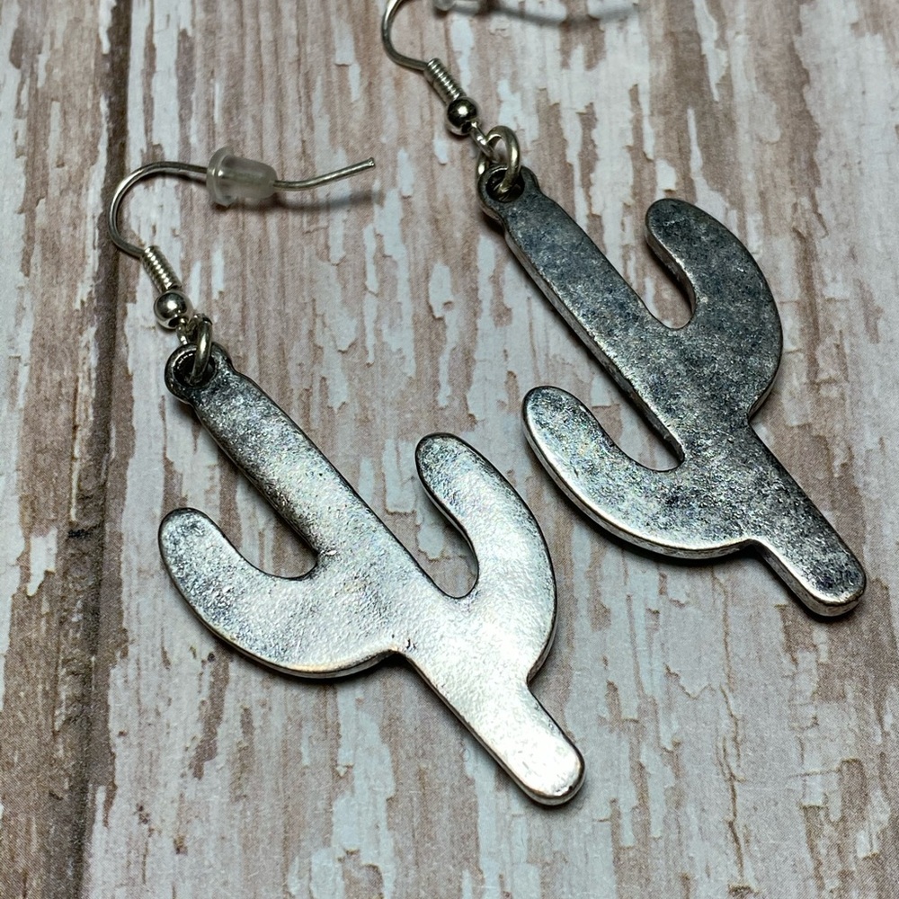 Western Cactus Fish Hook Earrings - Picture 2 of 2
